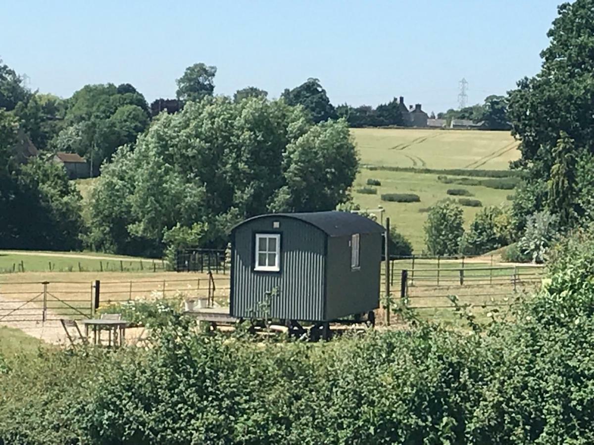Willa Weatherhead Farm Shepherds Hut Buckingham Zewnętrze zdjęcie